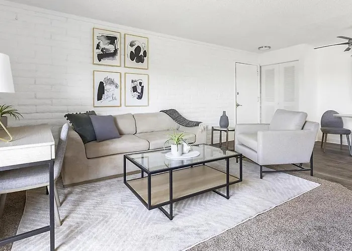 Landing Modern With Amazing Amenities